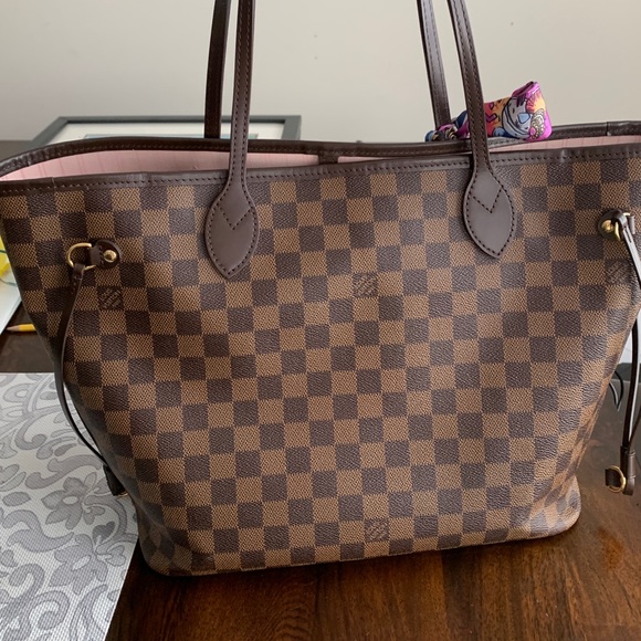 Louis Vuitton Neverfull MM ROSE BALLERINE - Picture 2 of 15